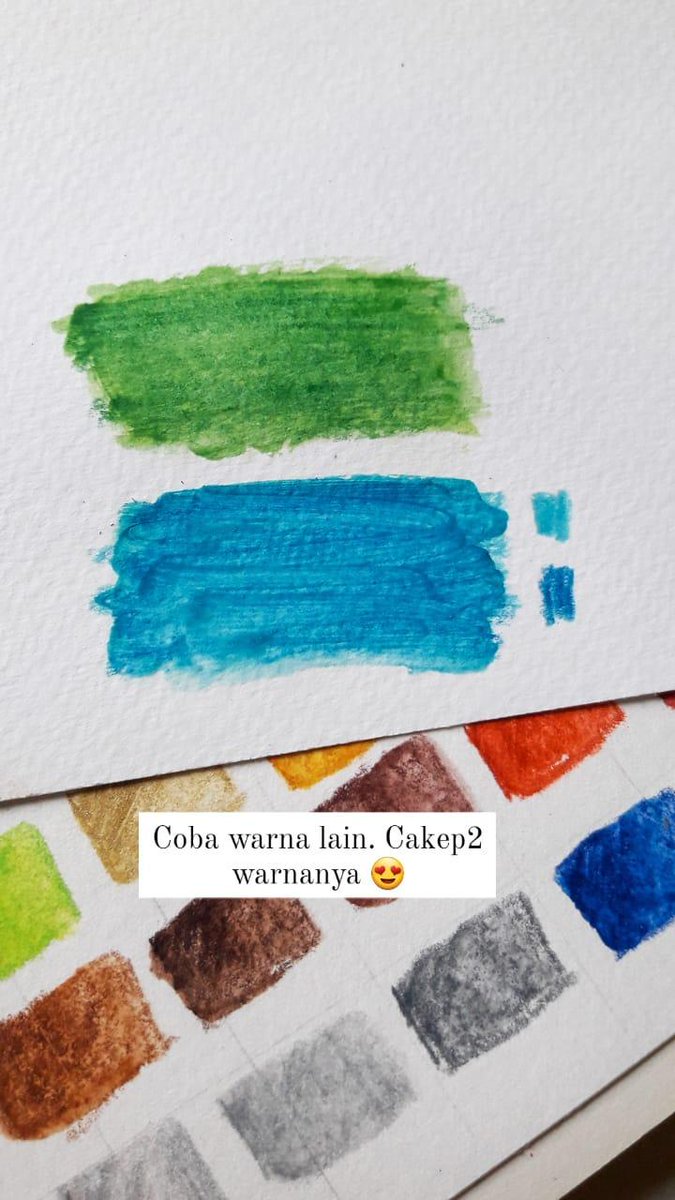 Aku udah tulis caption di fotonya yah. Isi 48 batang dan perbandingan versi pensil dan versi watercolornya.