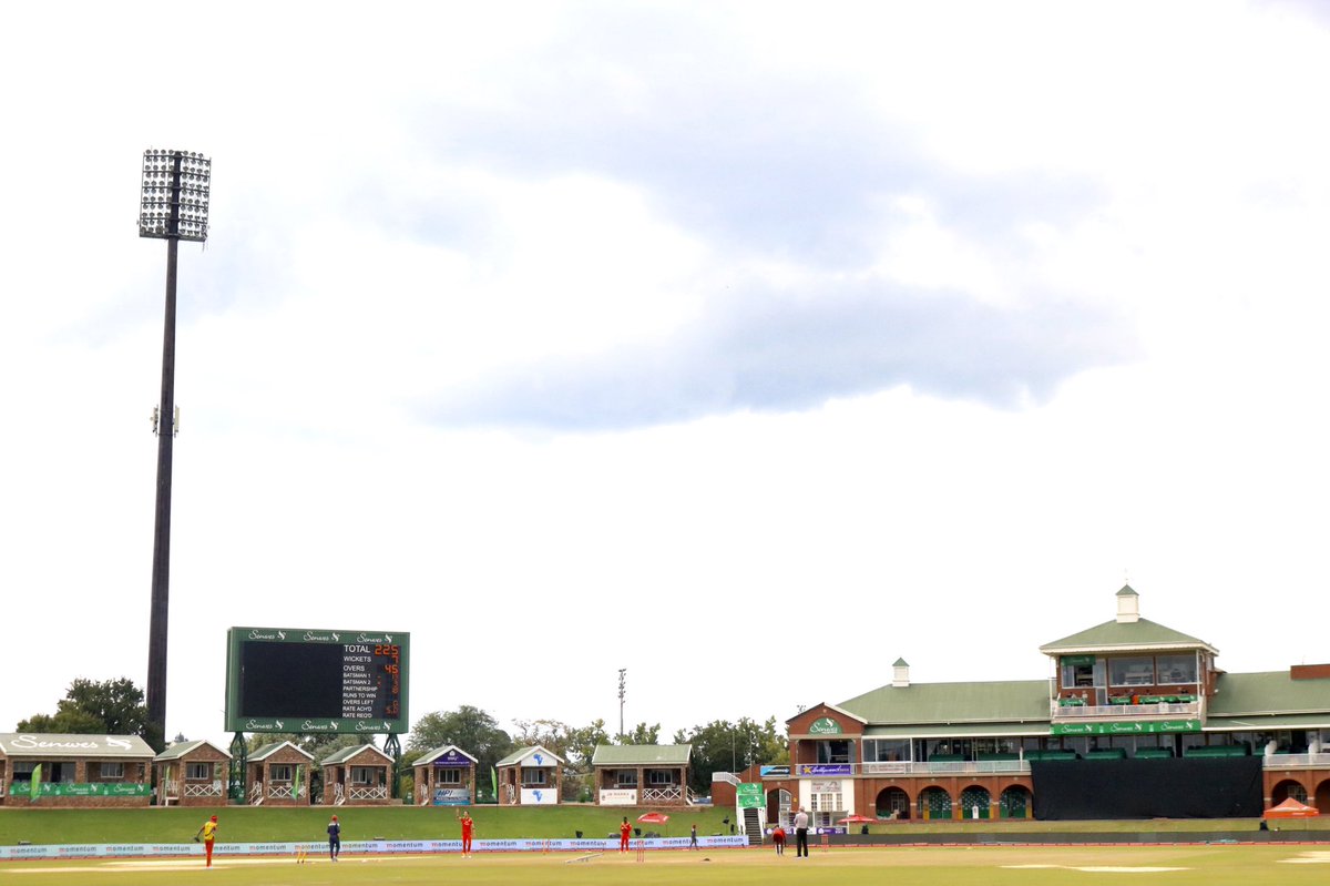 DPWorldLions's tweet image. Scene at Senwes Park 

Our bowling attack are out early to warm up and get a feel of the bowling conditions on the practise strip 

🦁 need to defend 225 runs to win the #MODC trophy. 

Hit ❤️ if you think they can do it 

#MODCFinal 
#LionsCharge