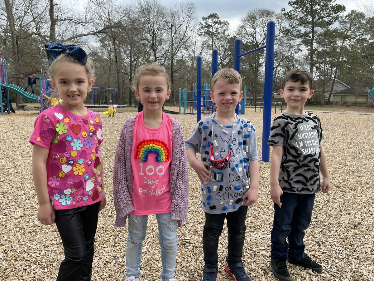 MrsPierceKinder's tweet photo. 100 days of learning and laughter! 💕 @HumbleISD_DWE #HumbleISDJoy https://t.co/ti6ukXfSyU
