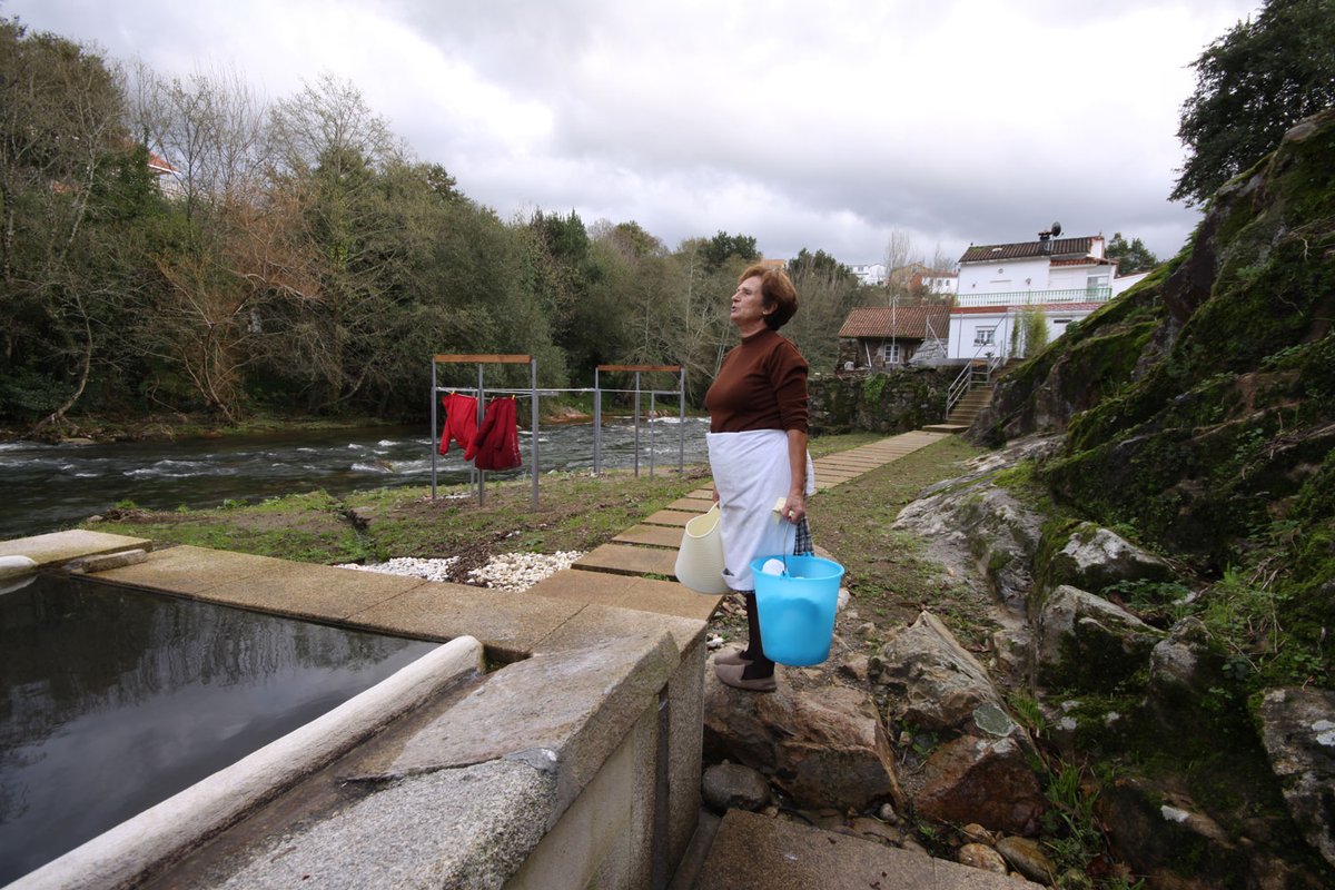 cenlitros's tweet image. A importancia social dos lugares compartidos.
_
#retrospectiva #proxecto #APedrachán #sinaléctica #noia