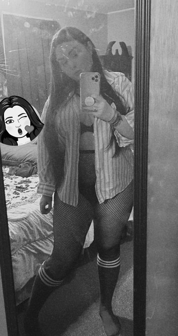 it&rsquo;s a viiibe. love yourself. 💕 https://t.co/214C9Kxdlu<a href="/tag/vibes"class="tags"><span>#vibes</span></a><a href="/tag/goddessenergy"class="tags"><span>#goddessenergy</span></a><a href="/tag/unapologeticallyme"class="tags"><span>#unapologeticallyme</span></a><a href="/tag/pr"class="tags"><span>#pr</span></a>