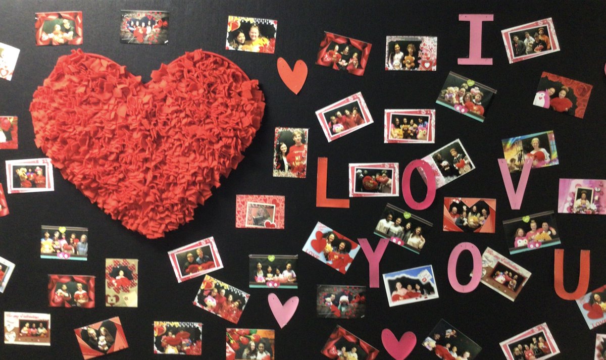 NHSLibrary1's tweet image. Doing the Valentine Photo Booth virtually this year. #Valentinephotobooth #Valentine2021
