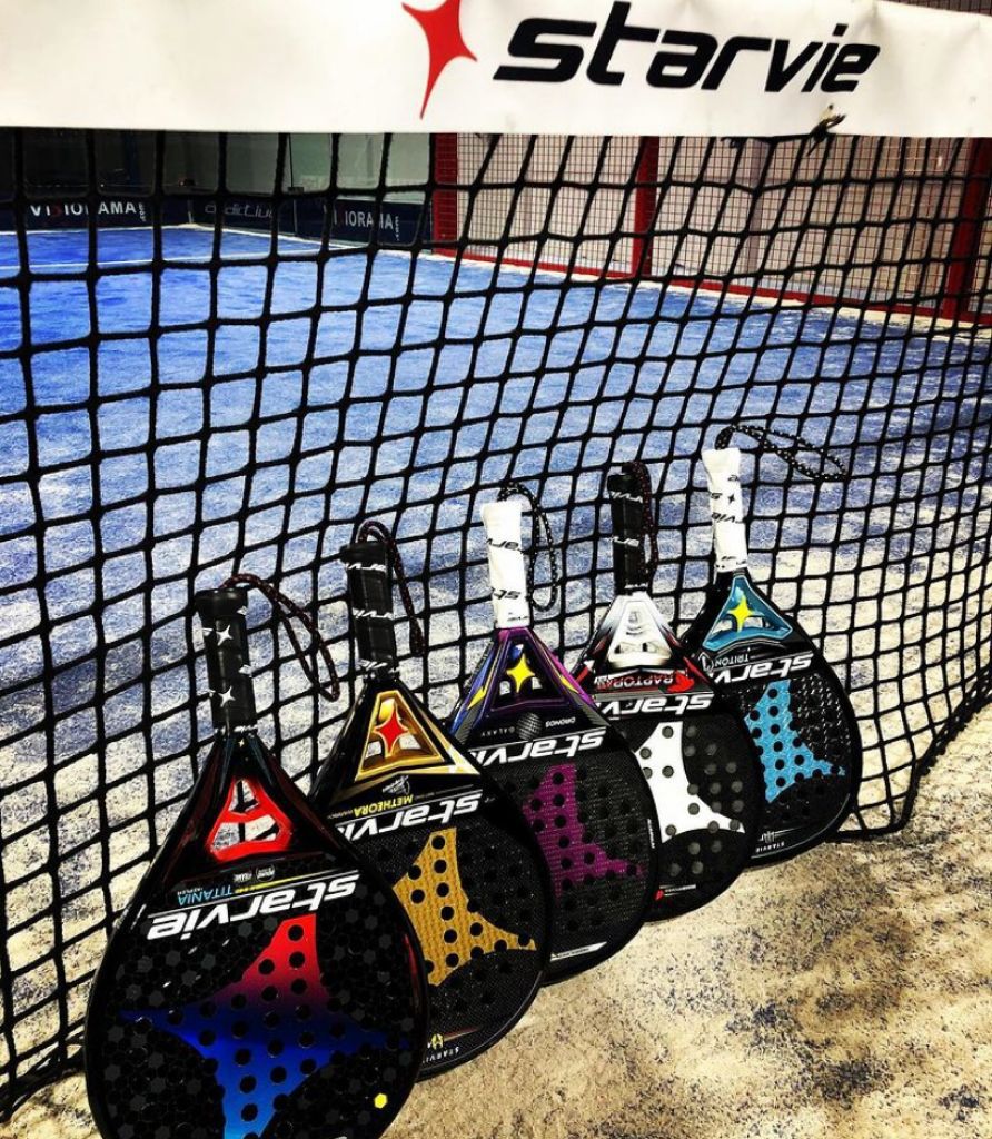 ¿Partido hoy?🥇 ¿Con qué pala jugarías? ⬇️ Comenta

¿Do you play today?💪 ¿Which racket would you like to play with? ⬇️ Comment

🔴🟠🟣⚪🔵

#madeinspain #starvie2021 #padel #padelspain #FridayFunday #FeelGoodFriday