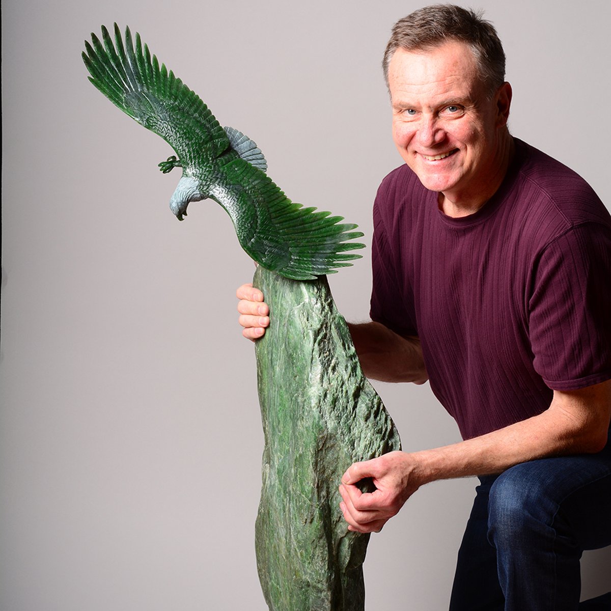 LyleSopelStudio's tweet photo. To give you an idea of the size of some of my sculptures, here I am pictured with a giant jade eagle for reference.
#lylesopel #sopelstudio #rawjade #jade #gemstonecarver #natureinspired #gemstoneart #luxuryinteriordesign #luxurydesign #luxuryfineart #fineartist https://t.co/eus7n9wKhq