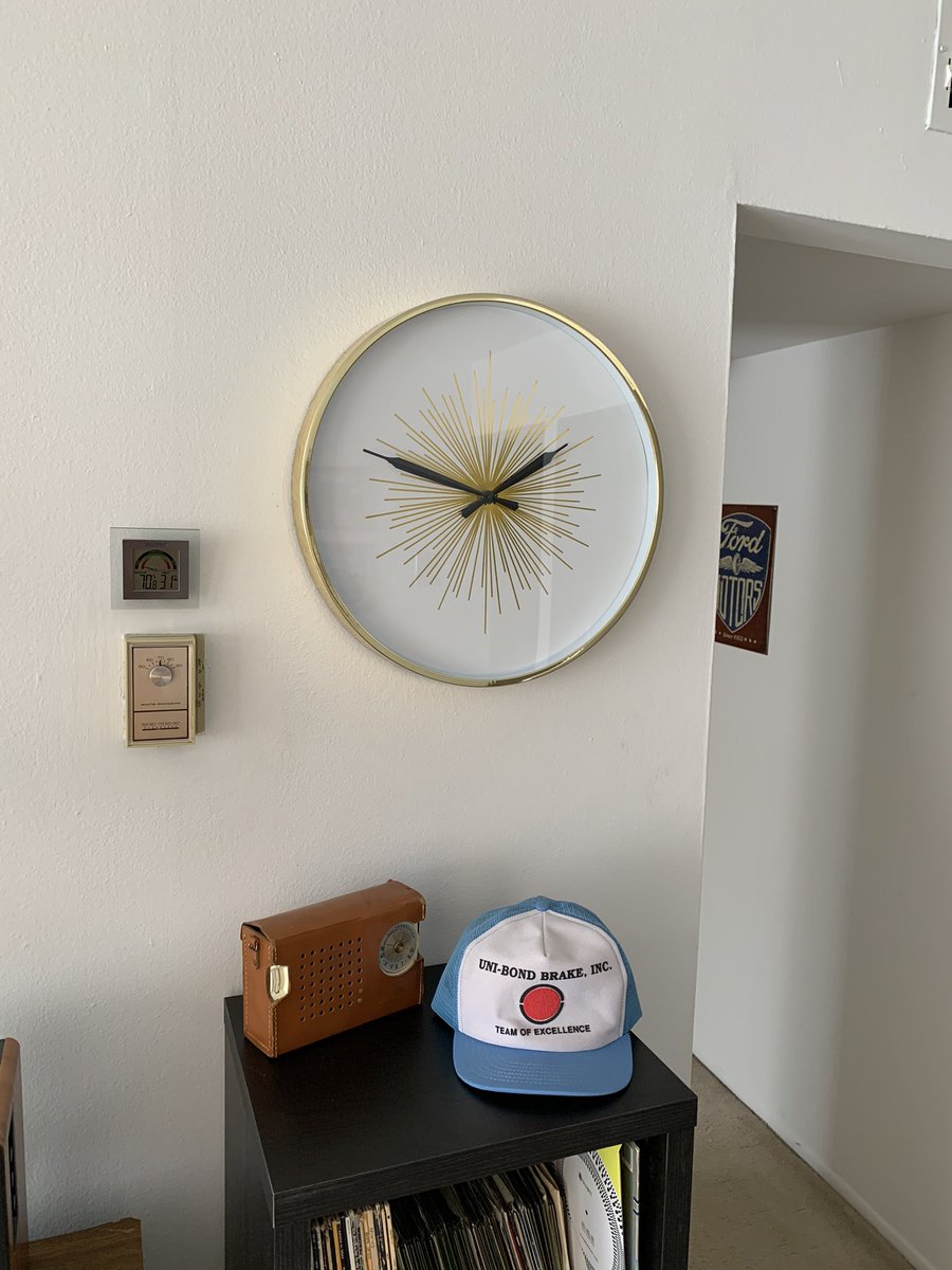 SynthFox87's tweet image. Look at my clock! #BigClock #ClockBlocked