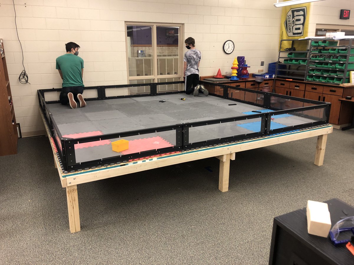 BayPortRobotics's tweet image. We finished our raised platform today! Everyone agrees that it is awesome!