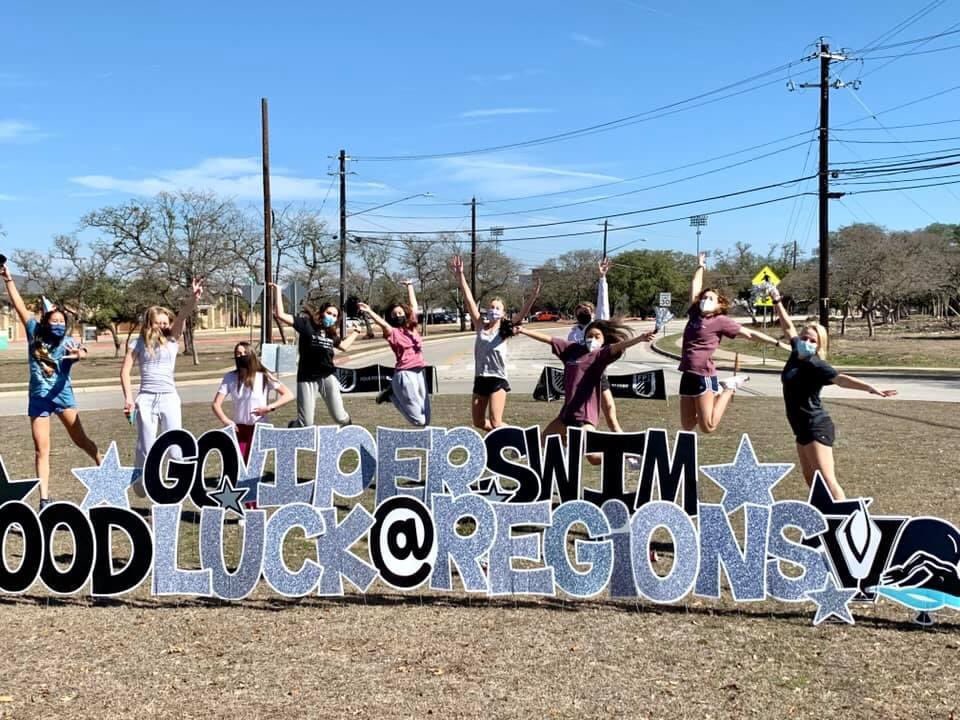 Good luck to our Lady Viper Regional swimmers. Swim fast, Vipers!
Livestream information: rockwallisd.com/domain/124 - click the athletes tab.  Once on the landing page, click "watch live" button (wont be active till the day of the meet).