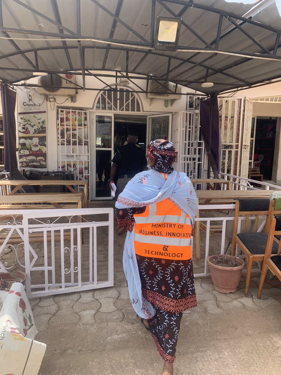 KDSG_MBIT's tweet photo. 5/2/2021:Covid-19 Compliance Monitoring and Enforcement Update 
#MaskupKaduna #ForwardTogether #TakeResponsibility 

Our top priority remains ensuring businesses prioritize the health &amp; safety of their staff &amp; customers as concerns about further transmission of covid-19 remains. https://t.co/QzxKgIW3WH