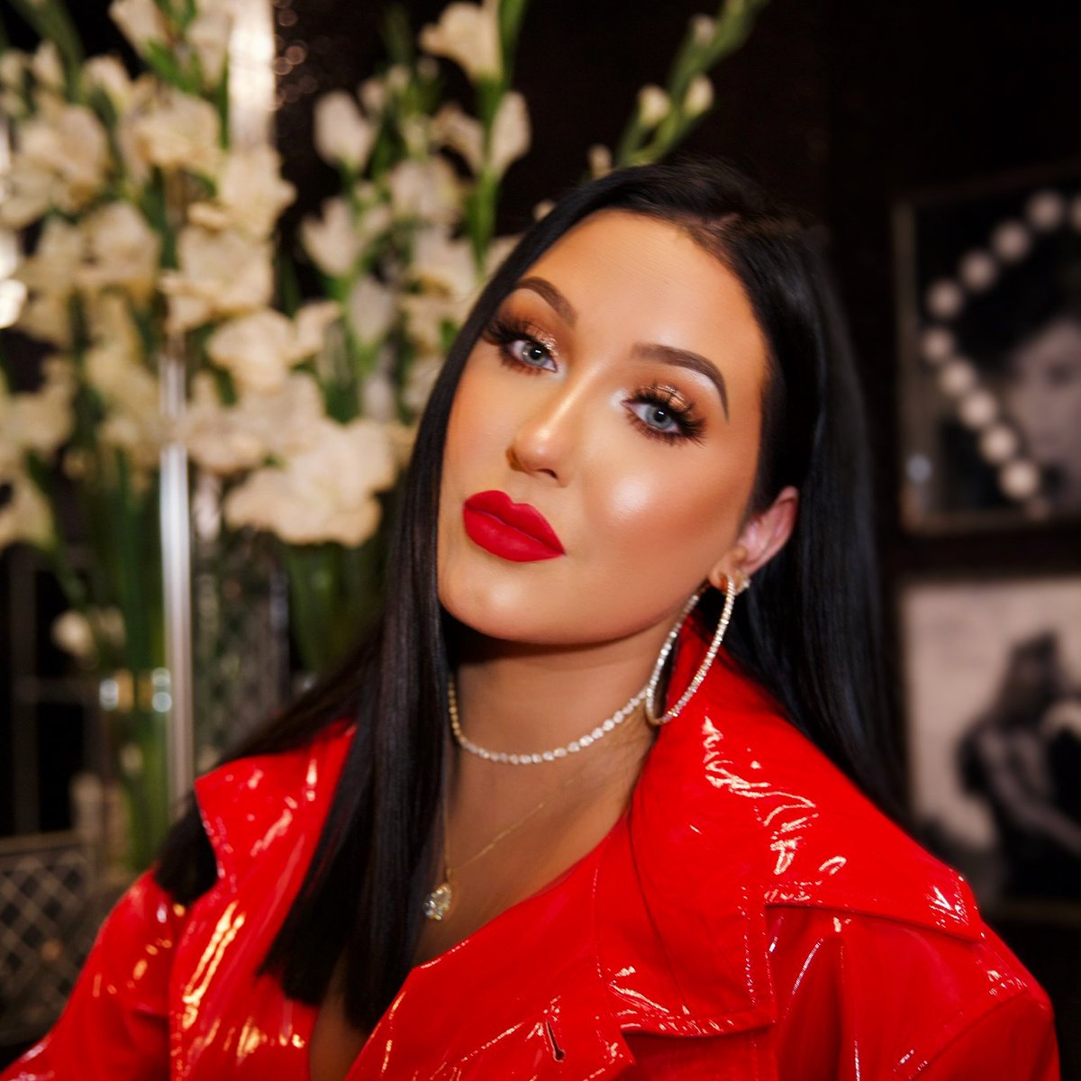 Jaclyn Cosmetics tweet media