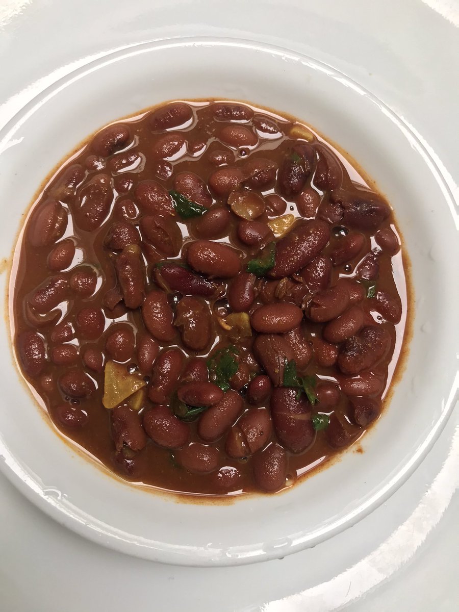 jagesh_dattani's tweet photo. Healthy Food Healthy Heart #PlantProtein - kidney beans curry aka #Rajma #ProteinPower #WFPB #Vegan 🌱 #ProPlant 💪 #PlantStrong @NandipAulak #EverydayVeganuary https://t.co/BS3CTwuUZS