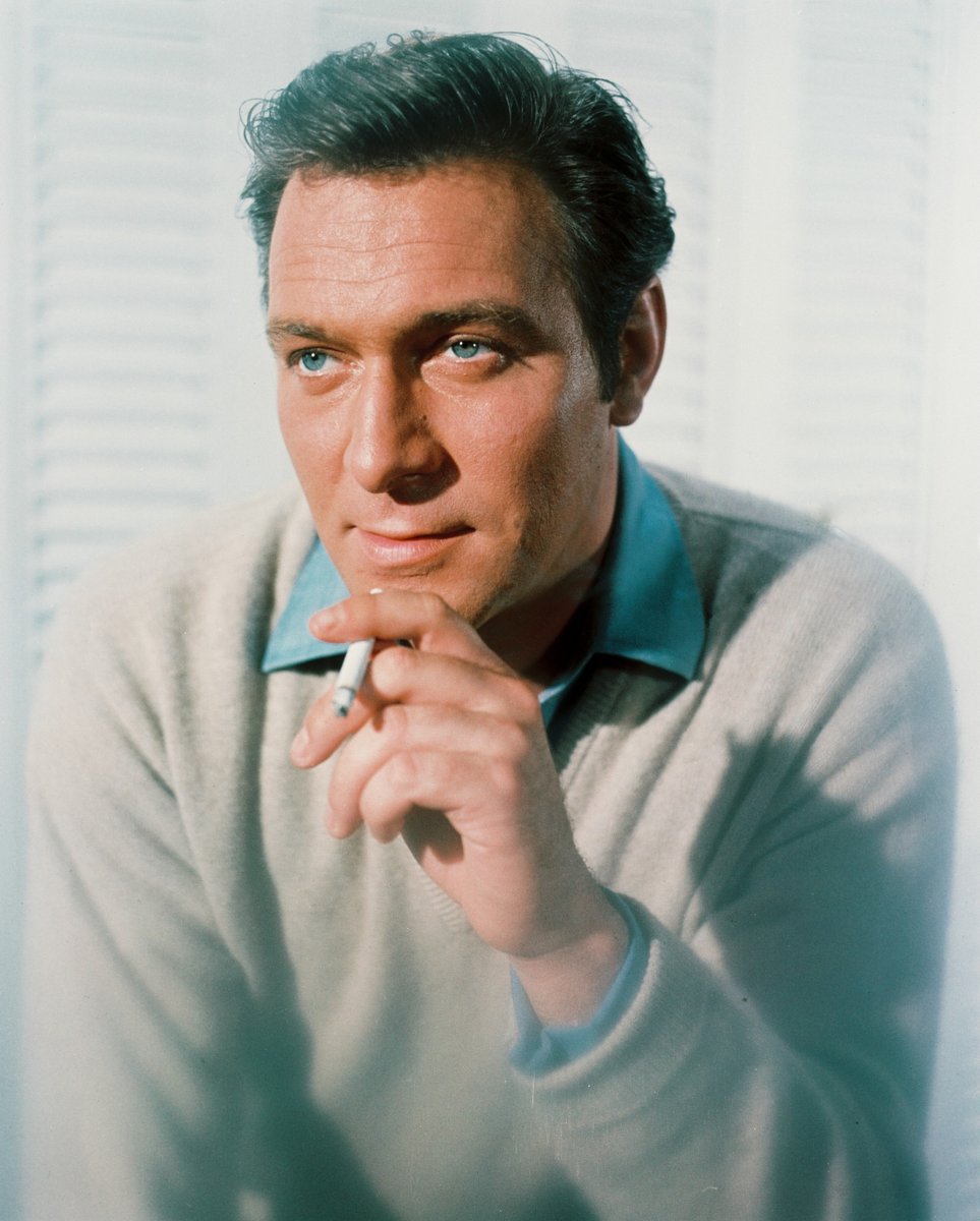 NetflixTudum's tweet photo. Christopher Plummer brought warmth, humanity, and complexity to every performance throughout his extensive career. Rest in peace to a master of the craft whose films will live on forever. https://t.co/xVdFFjh4aQ