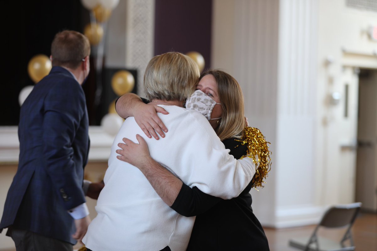 WashArchdiocese's tweet photo. Congratulations to the 2021 ADW Principal of the Year, Elise Heil of @shschooldc! @eliseheil has blessed the community of Sacred Heart School with her many gifts and talents for over 10 years, and we are pleased to honor her with this distinguished award. #CSW21 https://t.co/61OylryDEt