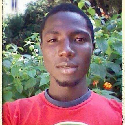 Gedenken wir gemeinsam Yaya Jabbi, der am 18. zum 19. Februar 2016 Tot in seiner Zelle aufgefunden wurde.
Kommt am 18. Februar 16 Uhr zum Yaya-Jabbi-Circle beim Park Fiction
Für mehr Infos folgt <a href="/YayaJabbiCircle/">Yaya Jabbi Circle</a> oder rememberjajadiabi.blackblogs.org

Yaya Jabbi das war Mord!