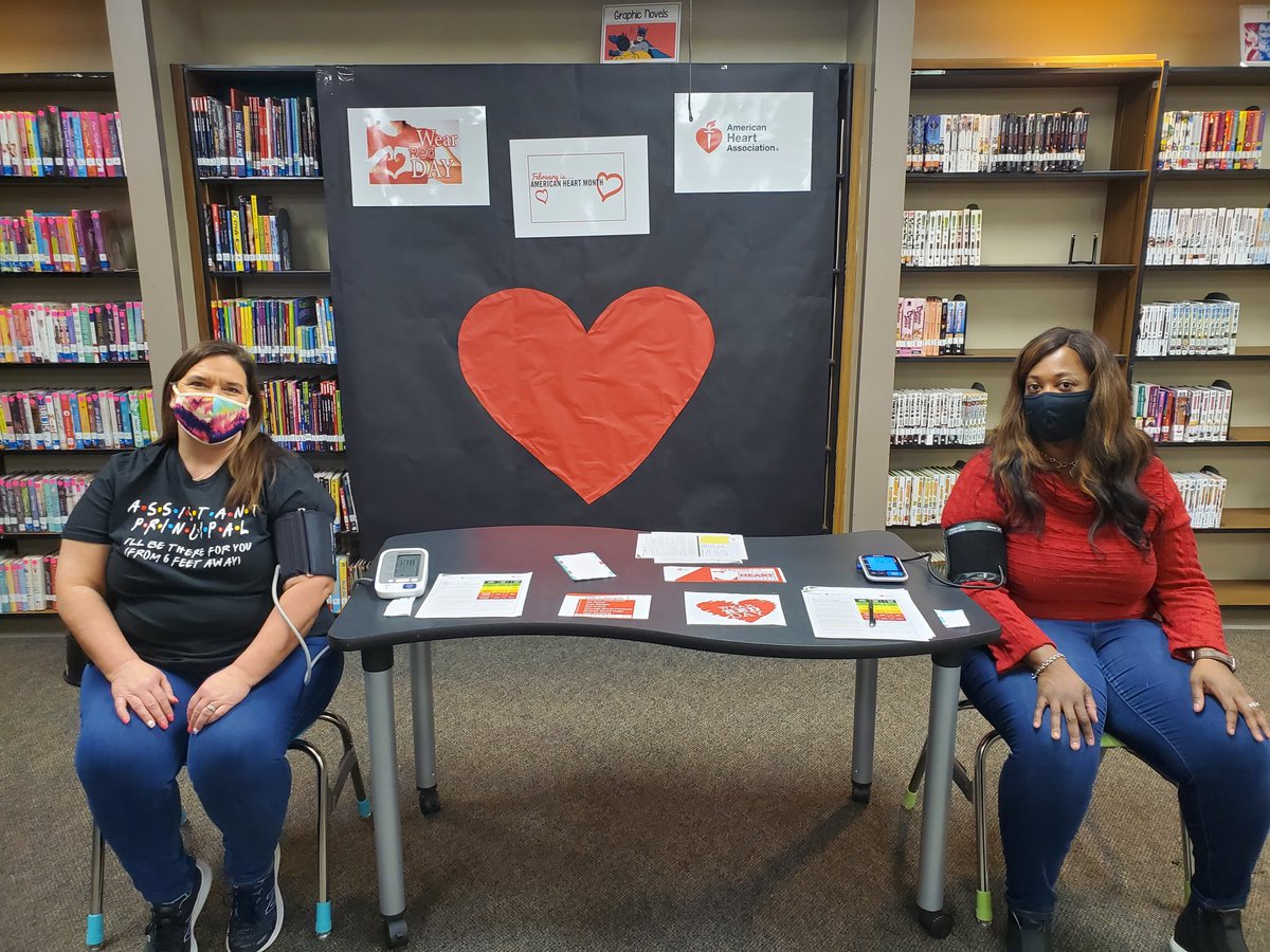 webbnursingdiva's tweet photo. @Webb_Bears Go Red Day! https://t.co/pC42BGITp9