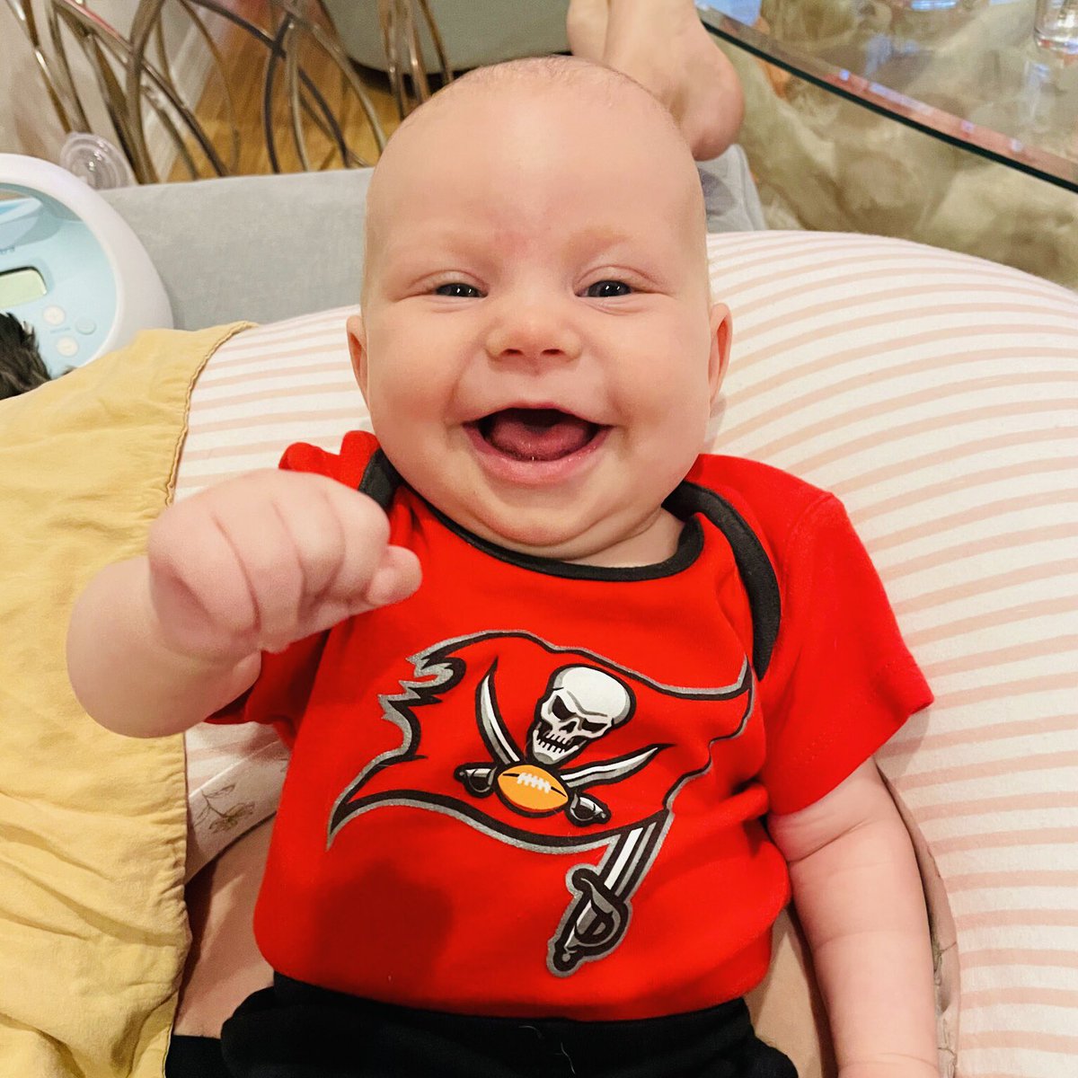 MOMmuseum's tweet photo. Please join us as MOM seeks new board members in 2021, shares ongoing exhibits, and active internships, while bragging about recent news ♥️ #Motherhood #NFL #Feminism #TampaBayBuccaneers #StPete #JoinMama #Museums #MOM https://t.co/wtAzxc6AE0 https://t.co/szSoyKYNra