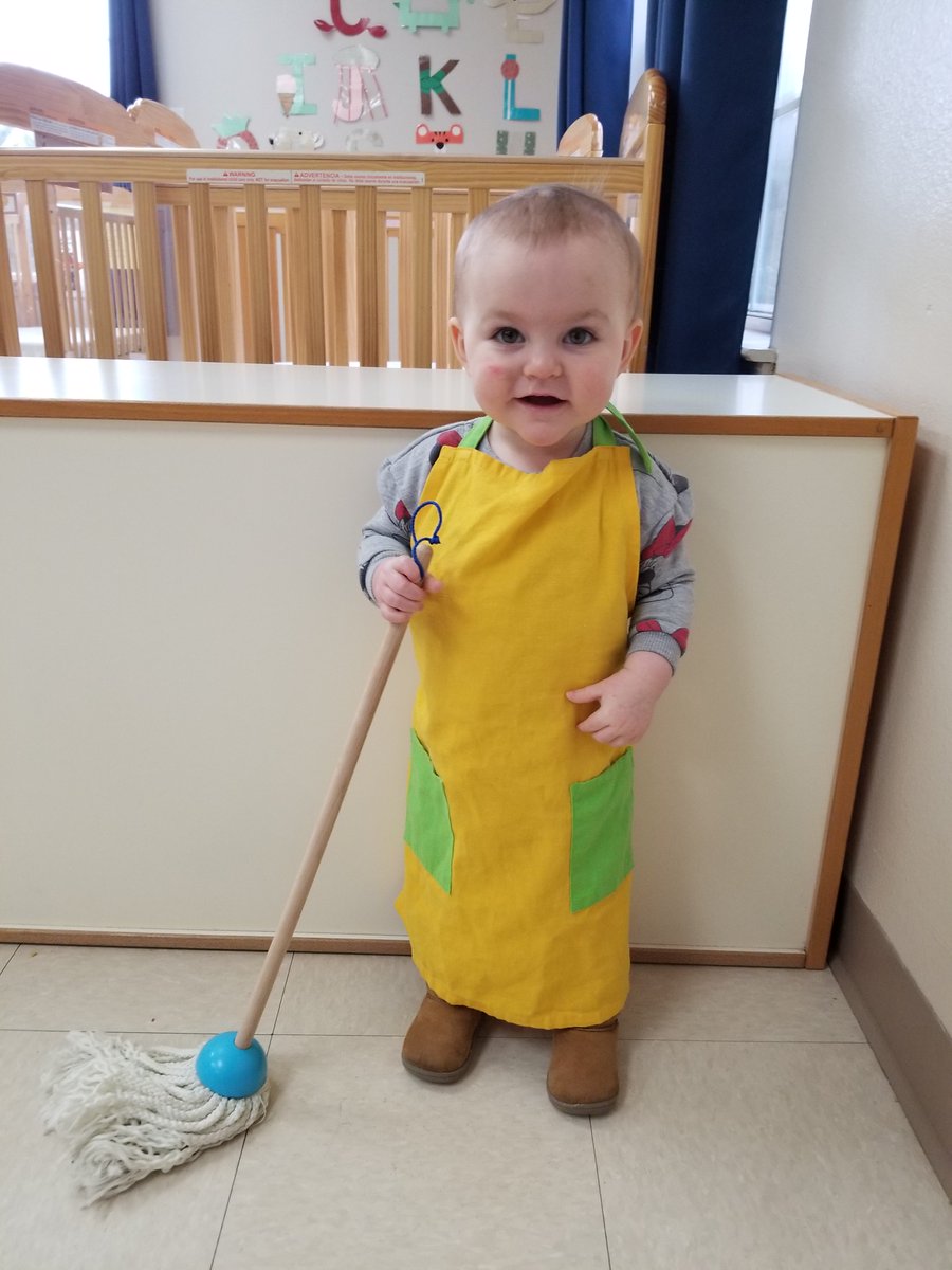 devyn_gober's tweet photo. Check out our little helpers! Older infants love to help, at the ECCCs one of our many objectives is to begin to demonstrate healthy and safe habits. @PISDECCC @stacie_burk @monica_pilcher @jessherrera407 @mlfunderburk @PrincipalEwing https://t.co/tE85NmTBRc