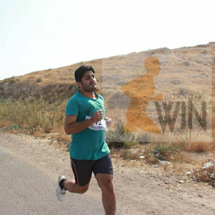 Razzaque_Brohi's tweet photo. Participated in Mini  Marathon from SSP office Jamshoro to University of Art &amp; culture Jamshoro showed Solidarity with Kashmiris, event organised by Born to Win - Pakistan with collaboration of University of Art &amp; culture Jamshoro. https://t.co/HEmMUU2q3x