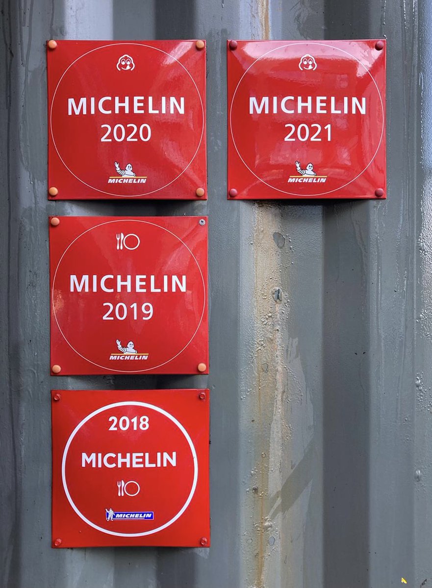 boxebristol's tweet photo. It’s up, @MichelinGuideUK 😋

#pimpmyshippingcontainer #shippingcontainerrestaurant #michelinguide2021 #michelinbibgourmand https://t.co/84cDs7B2qL