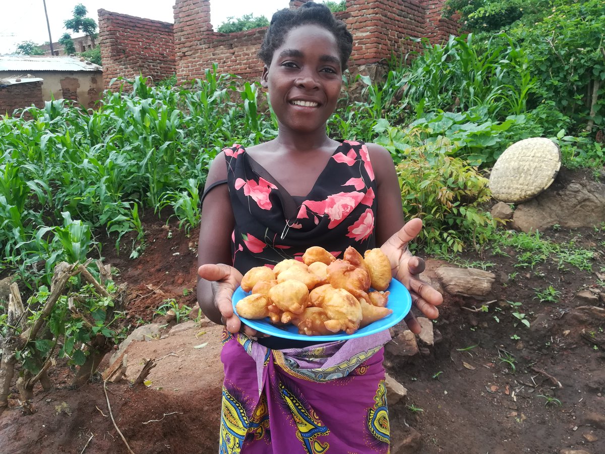 LifeChildAfrica's tweet photo. Rebecca is a single mother living in Malawi and is a beneficiary of our Keeping Families Together program. We built a house for Rebecca and her children and also equipped her with sustainable life skills that will benefit her family. https://t.co/GhEvuFRnpV