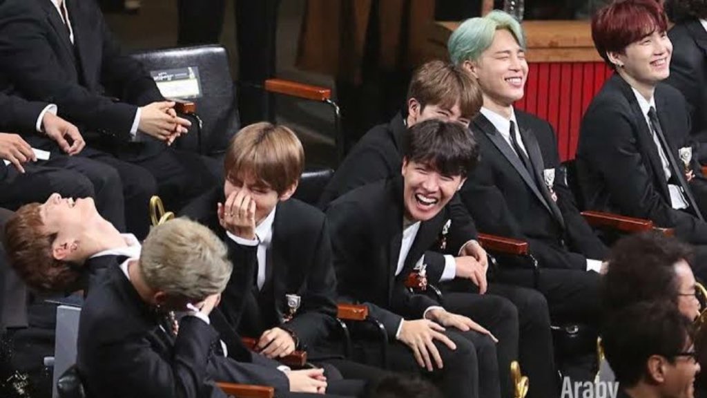 OT7worldd's tweet photo. our happy place https://t.co/4JsJACyUsk