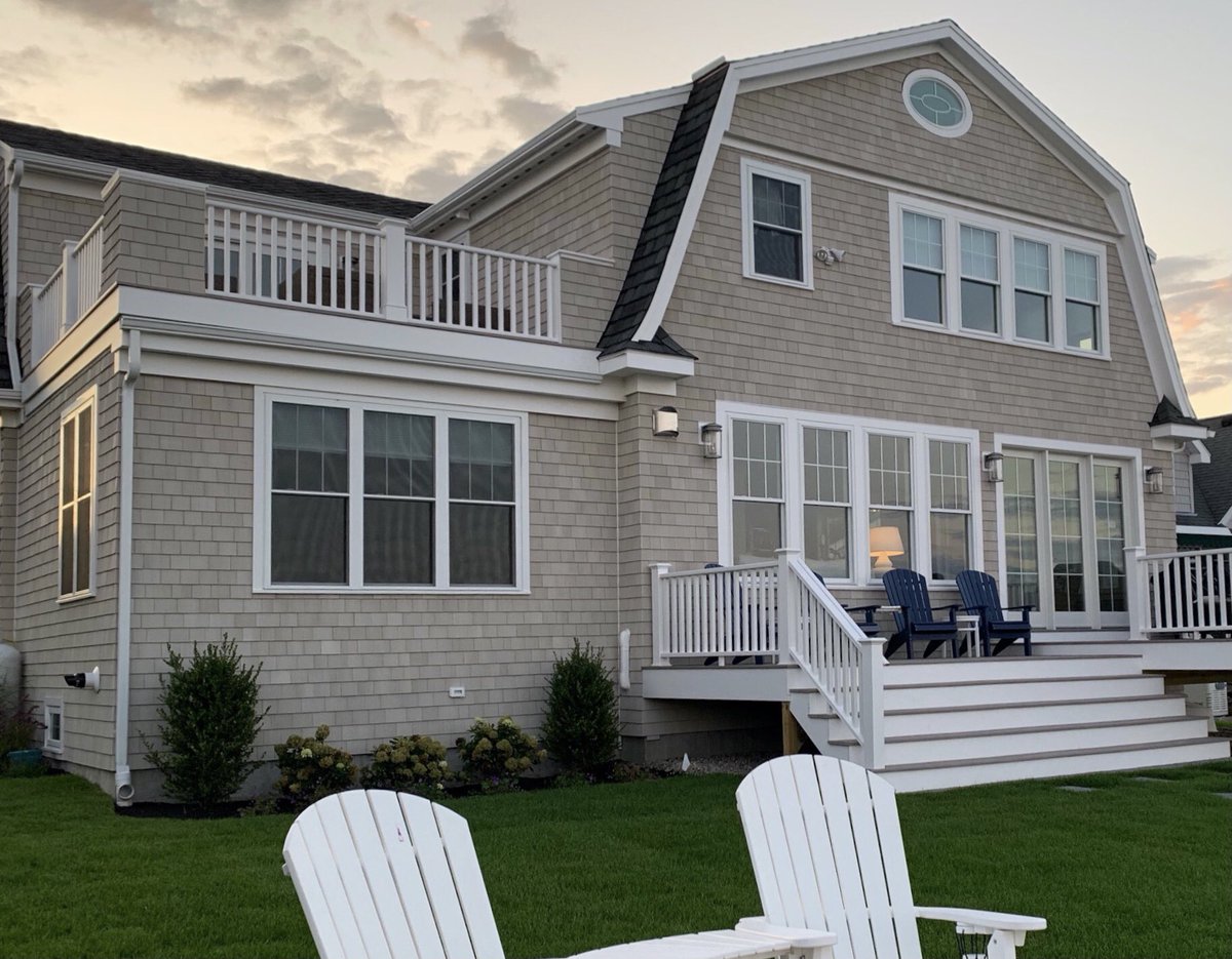 Jain_Building's tweet photo. It sure is a beauty!! Yep, those NuCedar Worldly Gray Shingles are a pretty picture. 
Oh, did you think I was talking about the sunrise? Yeah, that’s cool too, I guess! 
Giving you that beautiful curb appeal with low maintenance and a Lifetime Limited Warranty! #nucedar #exterior https://t.co/LzzZix70jv