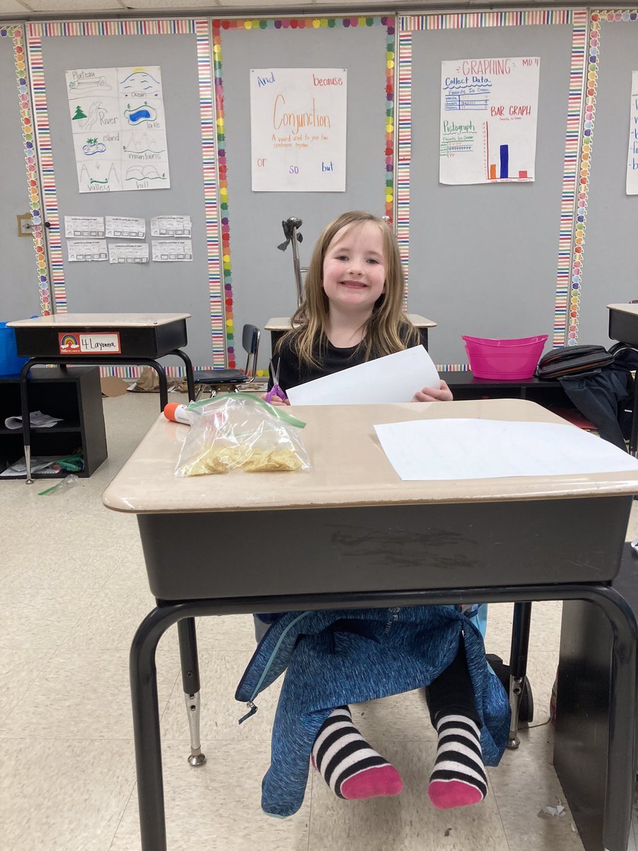 holbrooksclass's tweet photo. Celebrating growth today 💕 @CFAsouthhickory, ice cream, stinky feet, and being a teacher for the day 🎉
@Principal_SES @NCCSschools @shufordnccs https://t.co/ioFaCAGjSP