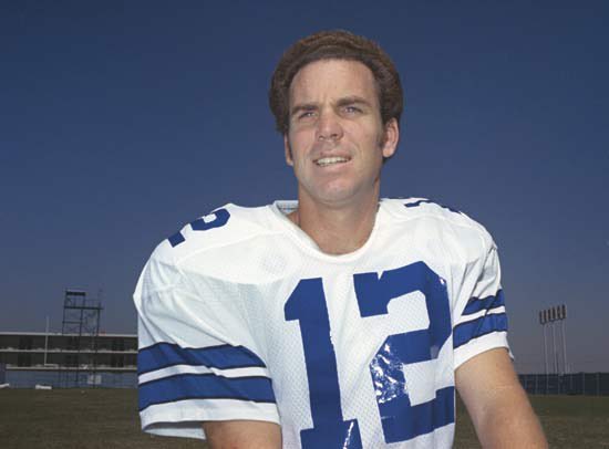 Happy Birthday to legend and HOF QB Roger Staubach.

Captain America 