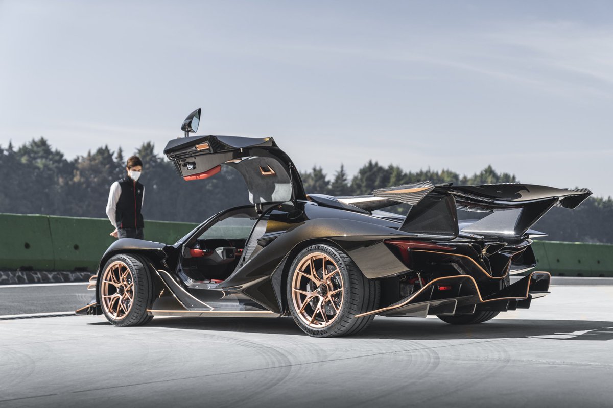 Apollo Automobil tweet media