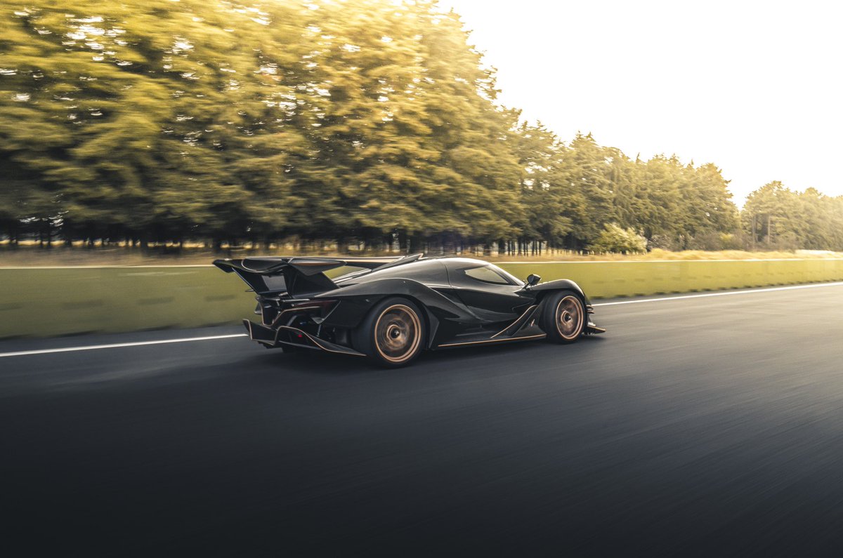 Apollo Automobil tweet media