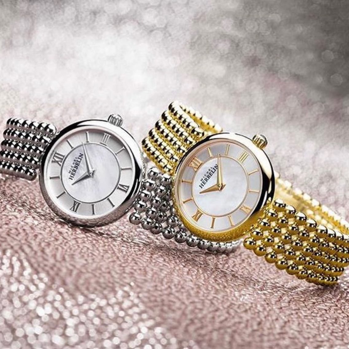 phillipsilkley's tweet photo. Online purchases are available for those special moments...
Link in bio.
#ilkley #phillipsofilkley #ClickandCollect #oris #michelherbelin #lydiasbees https://t.co/LyWeIWaXJl