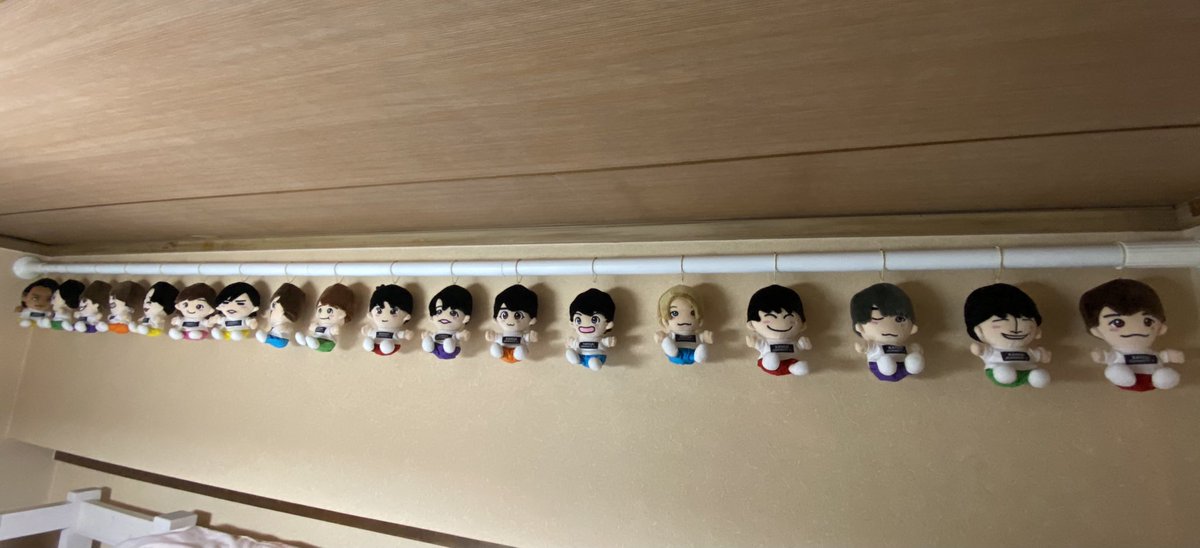 NANIWA_aotaro's tweet photo. やっと届いて→並べて→飾った

撮影会もした。

やっぱ大西畑が好きや。 https://t.co/8QQzCt99zA