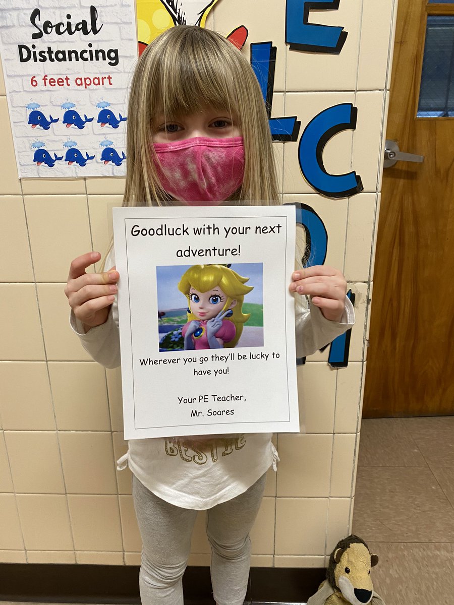 Saying goodbye to a couple of awesome students! ✌🏻

<a href="/MelvilleSchool/">Melville School</a> 🐳