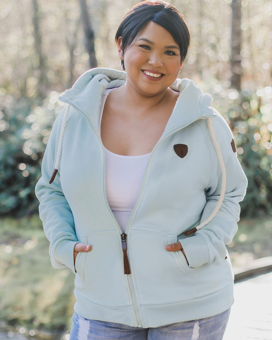 silver_icing's tweet photo. Give me a W
Give me a A
Give me a N
Give me a A
Give me a K
Give me a O
Give me a M
Give me a E
.
.
.
#whatsthatspell #wanakome #silvericing #confidentstyle #silvericingstylist #siootd #vancityfashion #fashiontoronto #inspiringconfidence #allbodies #bodypositve #getthislook https://t.co/gYdIWCikfd