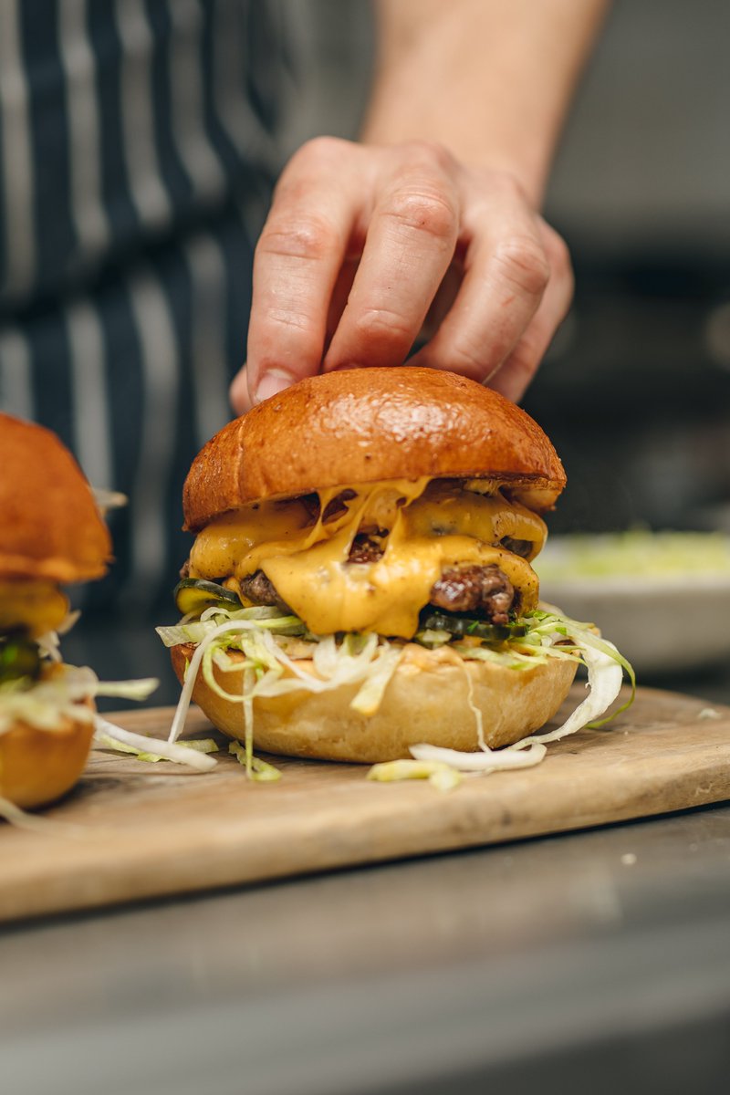 marcusps's tweet photo. FoodSlut DIY burger kits!
https://t.co/wyo9LBc9KS https://t.co/KqJtLvZ0NN