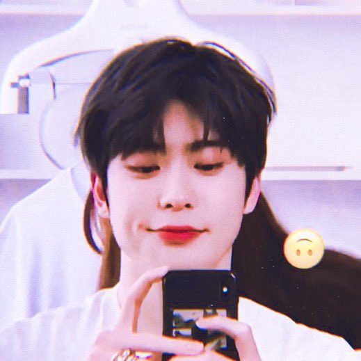 tinybabytyong's tweet photo. jaeyong lokal au ✨ —— internet besties

can you fall in love with someone you have never met even once? https://t.co/epgfcjsA3W