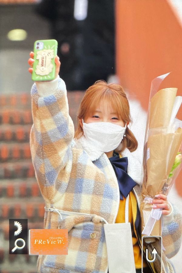 congrats to our baby for graduating!!!! 🧡
