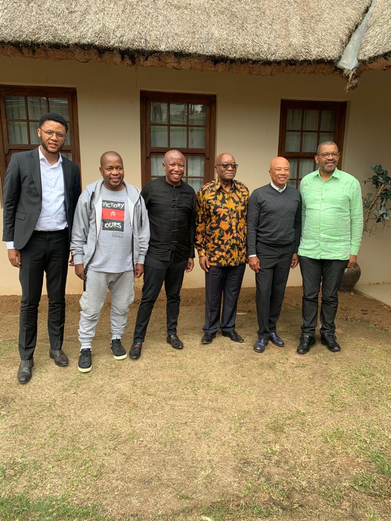 EFFSouthAfrica's tweet photo. [In Pictures]: The CIC @Julius_S_Malema at the Former President of South Africa, Jacob Zuma’s Homestead in Nkandla, having TEA. https://t.co/1JzFNz2lIw