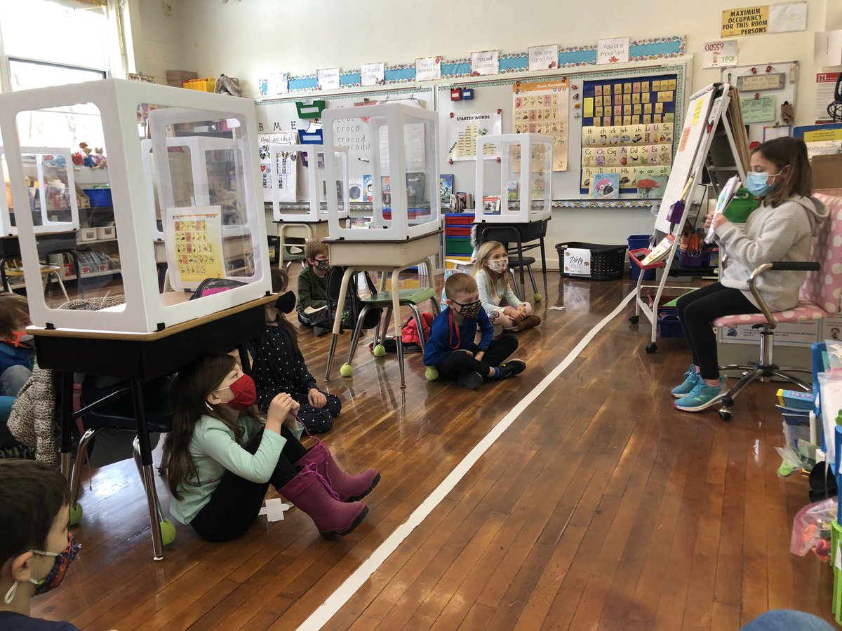 Learning about reading and writing nonfiction books from our second grade expert and friend Hope Welson. We can learn so much from each other! <a href="/HaddonSchools/">Haddonfield Schools</a> <a href="/JFTatemES/">J. Fithian Tatem Elementary School</a> <a href="/Tatem_Friedman/">Mrs. Friedman</a>