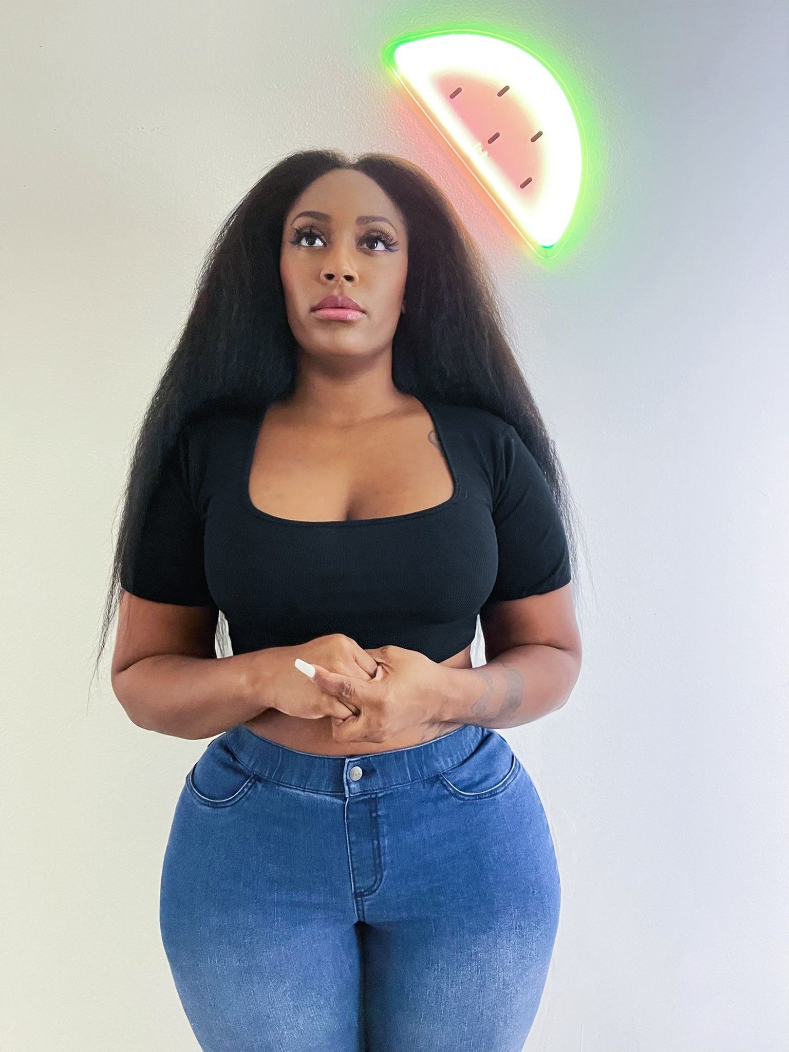 𝑪𝒉𝒂𝒓𝒍𝒐𝒕𝒕𝒆 𝑳𝒂𝒗𝒊𝒔𝒉 ꧂ on X: Front or back? 🤔  t.coisjf1VZQ7O  X