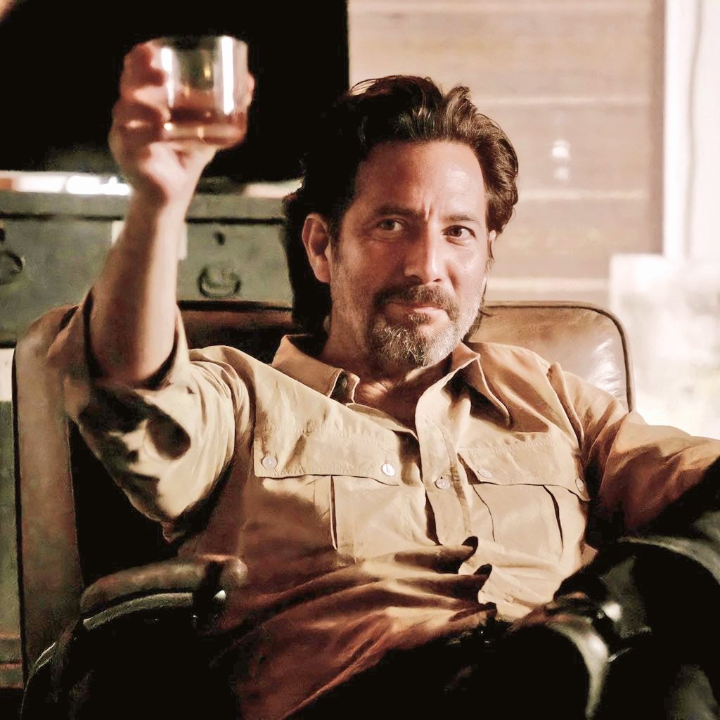 Cheers / Bottoms up!! 