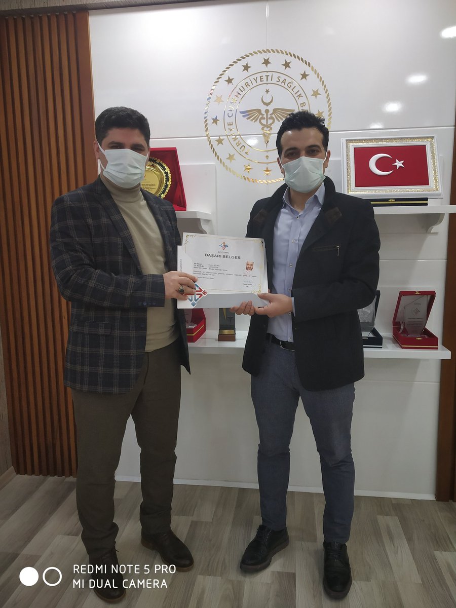 psikolog32's tweet photo. Sn. il müdürümüz @Drhakanpamukcu tarafından bana vermiş olduğu başarı belgesinden dolayı kendisine teşekkür ederim. https://t.co/VUmUk9sdzP