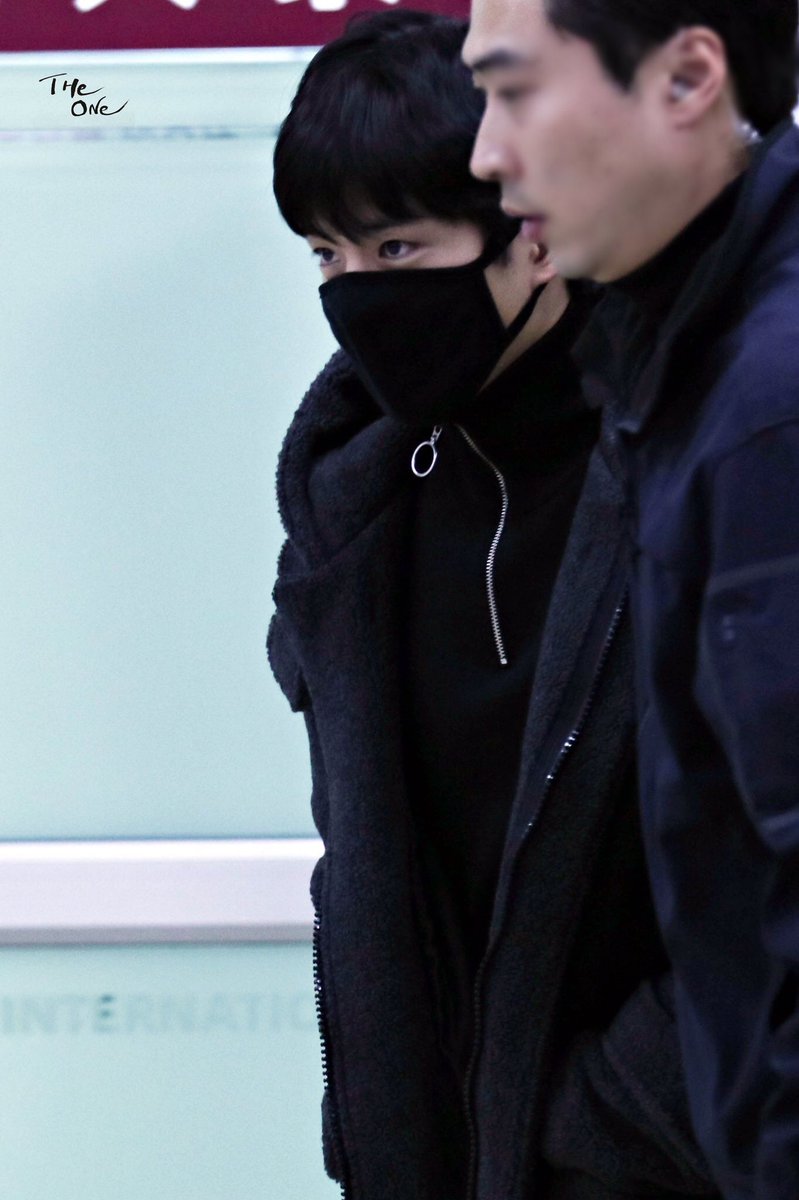 timetobogum's tweet photo. 170206 GMP 입국 #박보검 https://t.co/3OCCWQrQxK