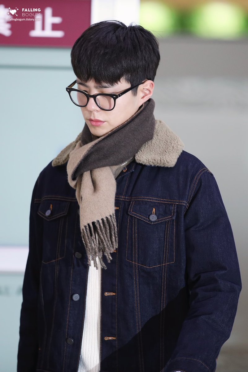 timetobogum's tweet photo. 190206 GMP 입국 #박보검 https://t.co/fdwXWhk2EC