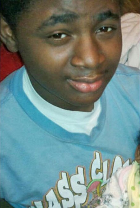 HBD #TrayvonMartin who would’ve been 28 today!
Happy belated to #StephonWatts would’ve turned 24 on Feb 1.
Stephon was autistic &amp; only 15y/o when calumet city police killed him. His family never got justice.
Let’s celebrate them both today!
#BlackLivesMatter 
#BlackHistoryMonth