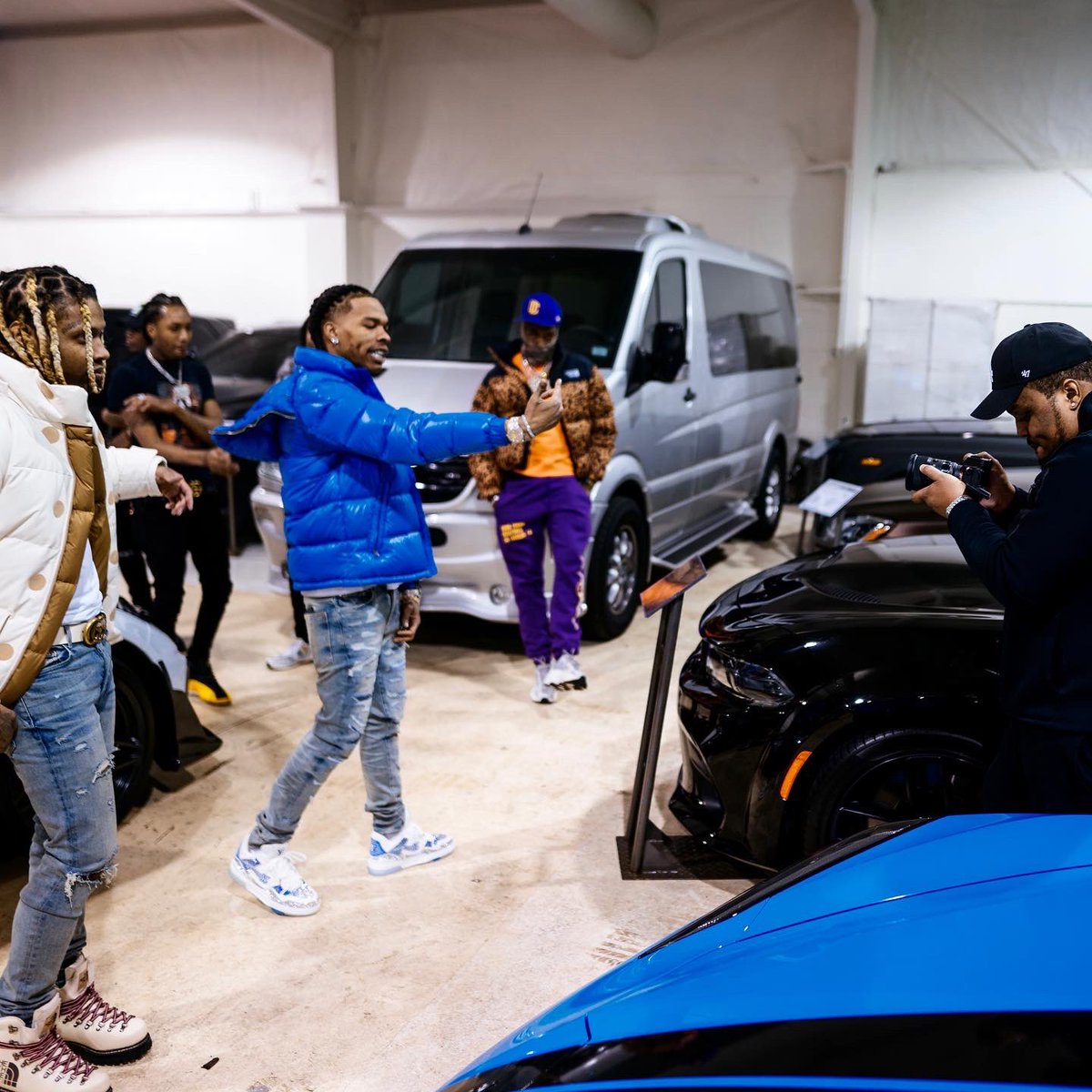 JerryPHD's tweet photo. the voice x the visuals x the hero
@lildurk x @jerryphd x @lilbaby4PF https://t.co/T9hPlsL6kr