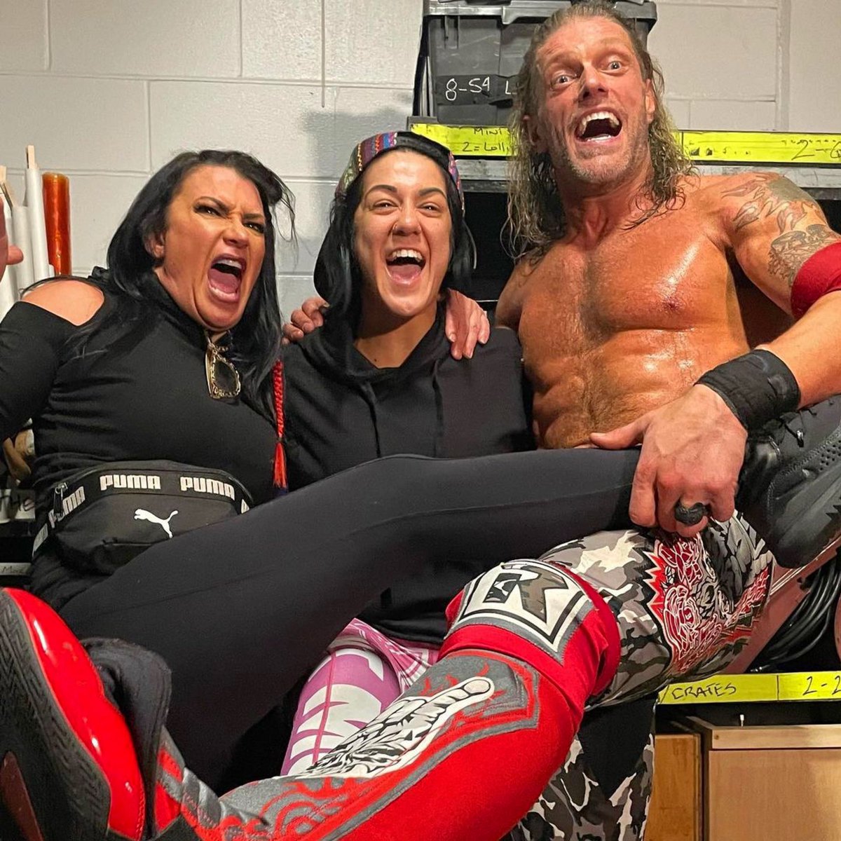 AWEEEESOME PHOTO of @itsBayleyWWE repping her @iwantmoreclothingltd leggings with these 2 ABSOLUTE @WWE LEGENDS @EdgeRatedR @REALLiSAMARiE Thanks for always donning the diamond #Bayley! You’re a real one! 💎 Buy our #leggings here - iwantmoreclothing.com/collections/le… #Edge #wwe #sdlive