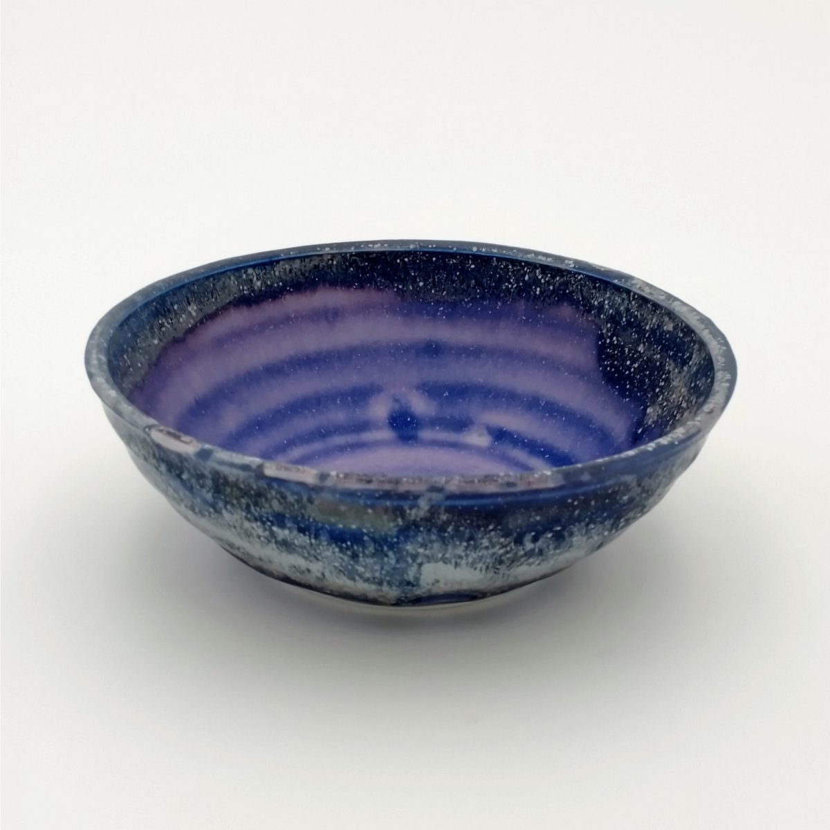 LawrenceArtsCtr's tweet photo. The big day is here! Souper Bowl 2021 starts today and continues tomorrow with HUNDREDS of handmade ceramic bowls up for sale to help support visual art education programming. Sign up for your socially distant shopping time here: https://t.co/oBPPNEtcMw https://t.co/zm9ucdTpwh