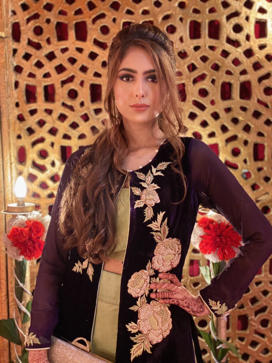 HeebaMerchant's tweet image. Add a little bit of ..✨masala✨