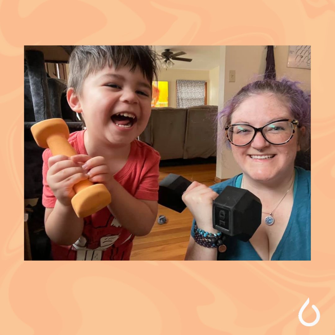 dailyburn's tweet photo. The face you make when you realize it's Friday and you crushed your workout! Obsessed with our littlest kickboxer and his strong mama. Here's to the weekend, DB fam! #futuretrainer https://t.co/b7Sv1eBCx3