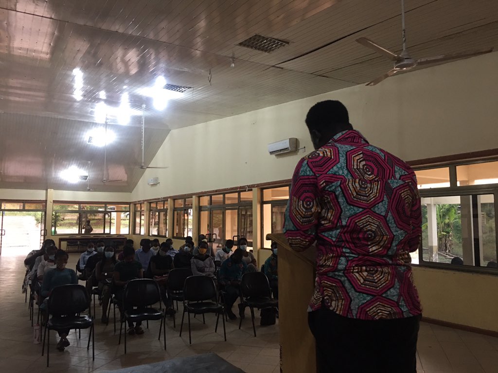 HTUSRC_'s tweet photo. Pictures from the 1st Public Relations Office Official Address.🎙 (Student Forum) https://t.co/0pnHU07H7r